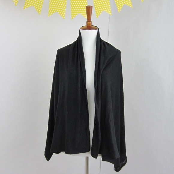 Cambodian Cover in Black, Multipurpose Wrap Poncho - Picture 5 of 8